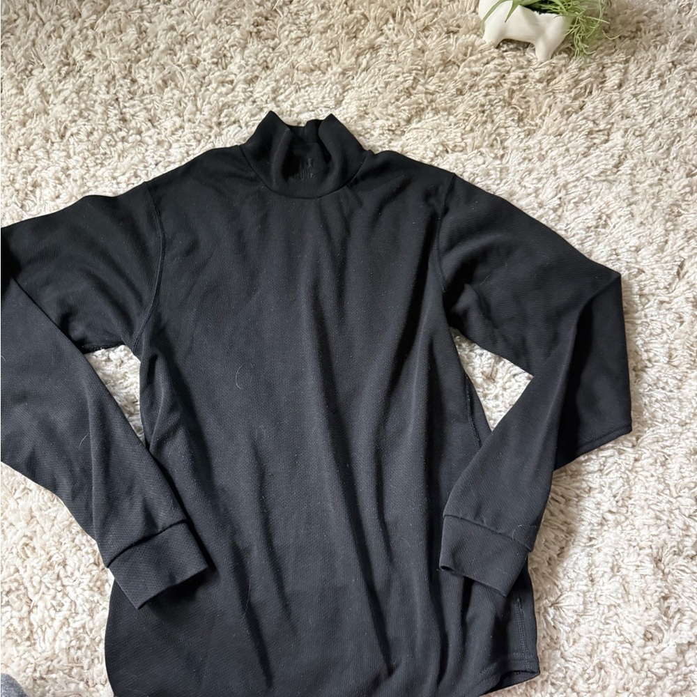 Classic Black polartek weather control Turtleneck Sweater with Long Sleeves